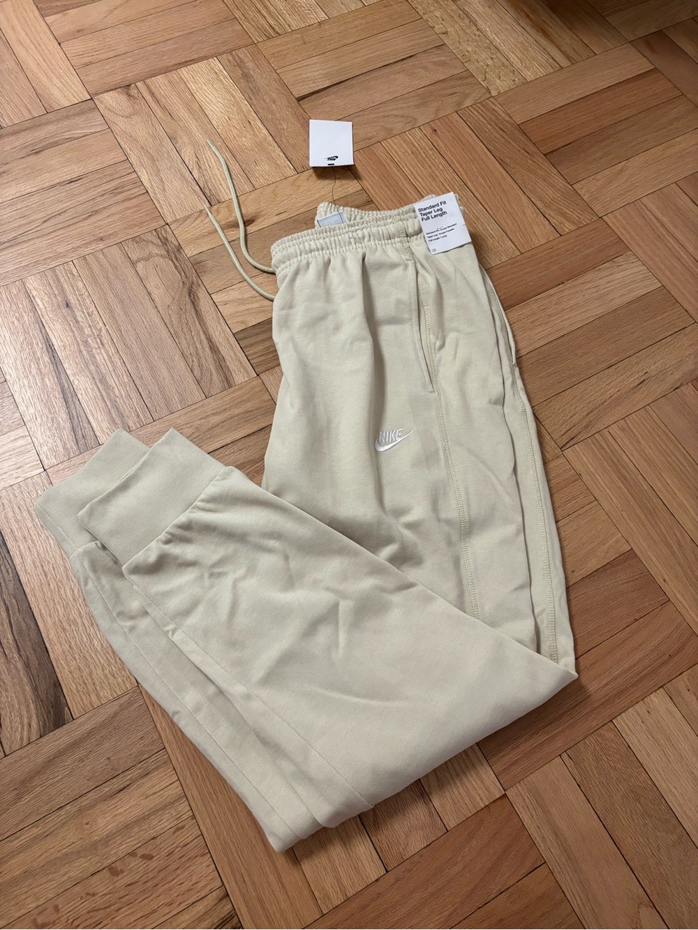 Nike NSW Club Knit Joggers Light Khaki White Men’s Medium FQ4330-229